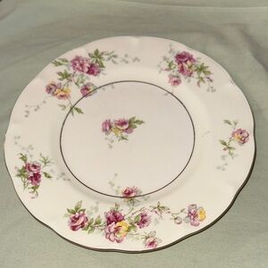 Vintage (8pcs)Floral Dinner Plate with Pink and Green Accents 8pcs